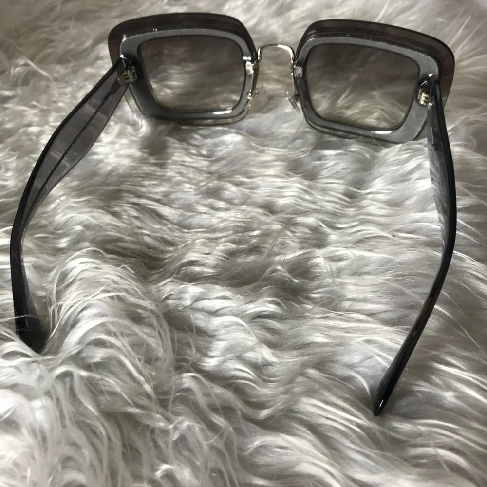 👾CYBER MONDAY DEAL👾RARE Miu Miu Sunglasses - Picture 5 of 8